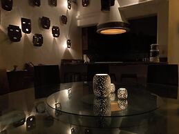 Mi Otra Casa - Adults Only