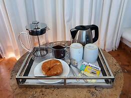 Mi Otra Casa - Adults Only