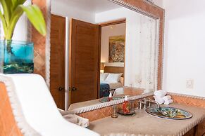 Mi Otra Casa - Adults Only