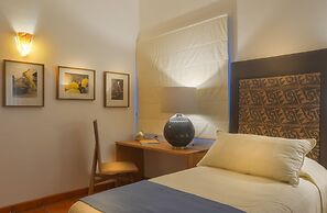 Mi Otra Casa - Adults Only