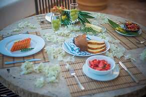 Mi Otra Casa - Adults Only