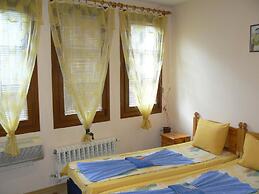 Hotel Varusha