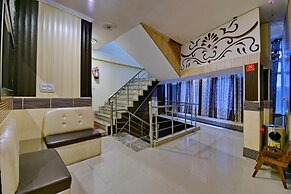 OYO 5851 Mehfil Hotel