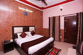 OYO 5851 Mehfil Hotel