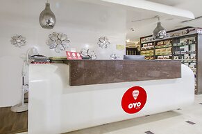 OYO 10209 Hotel AVS Sweet Magic