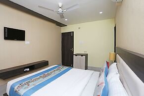 OYO 6709 Hotel L N International