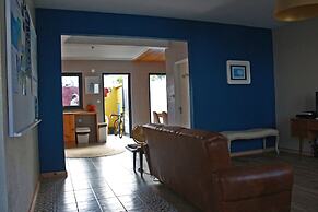 Porto Pim Guest House