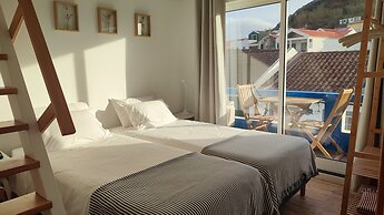 Porto Pim Guest House