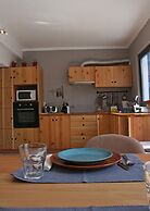 Porto Pim Guest House