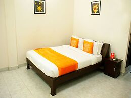 OYO 9902 Nedumparambil Residency