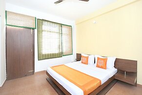 OYO 10985 Home Spacious 1BHK Barog