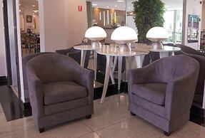Hotel Castelo Inn