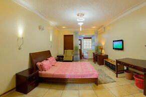 Shangri-la Hotel Muyenga