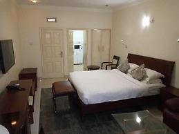 Shangri-la Hotel Muyenga