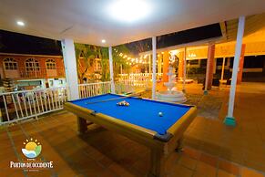 Portón de Occidente by Bernalo Hotels