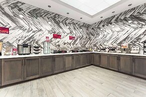 Best Western Plus Cranberry-Pittsburgh North