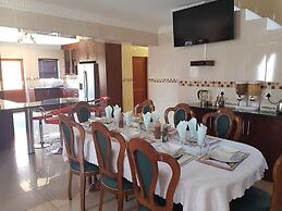Ekuthuleni Guest house vosloorus