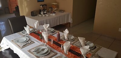 Ekuthuleni Guest house vosloorus