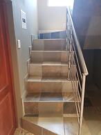 Ekuthuleni Guest house vosloorus