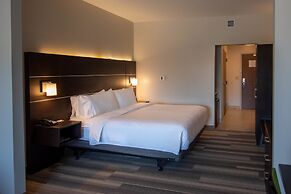 Holiday Inn Express & Suites Tonawanda - Buffalo Area by IHG