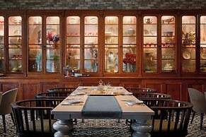 Hotel Zachary Chicago, a Tribute Portfolio Hotel