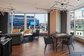 Hotel Zachary Chicago, a Tribute Portfolio Hotel