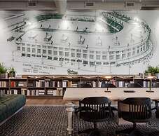 Hotel Zachary Chicago, a Tribute Portfolio Hotel