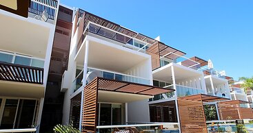 Exclusive Apartment Resort by Olahola