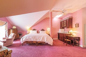 Amethyst Inn at Regents Park