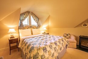 Amethyst Inn at Regents Park