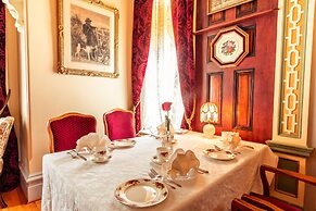 Amethyst Inn at Regents Park