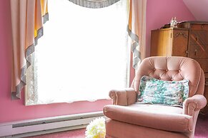 Amethyst Inn at Regents Park