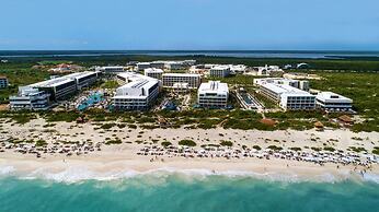 Grand Palladium Select Costa Mujeres - All Inclusive
