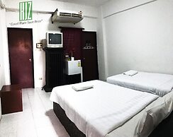 Royal Guesthouse at Chiang Mai Old City By Hjz