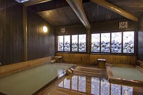 Kusatsu Onsen EKINARIYA RYOKAN