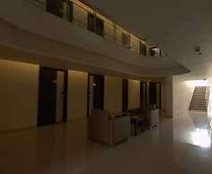 Plazza hotel , Trichy