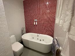 Zhida Craft Service Guest House