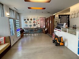 Zhida Craft Service Guest House