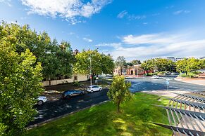 Accommodate Canberra - Griffin