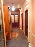 Lakshmi Apartment Great Classic