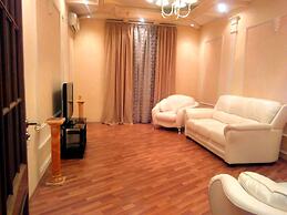 Lakshmi Apartment Great Classic