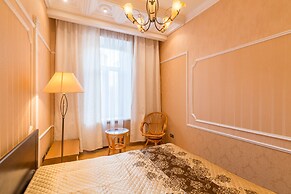 Lakshmi Apartment Great Classic