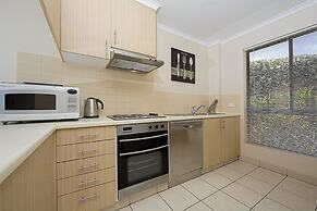 Accommodate Canberra - Kingston Court