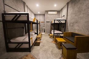 Sirah Hometel - Hostel