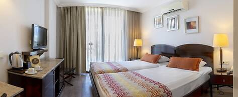 Akdora Resort & Spa Hotel