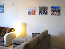 Lakshmi Great Apartment Afanasievsky