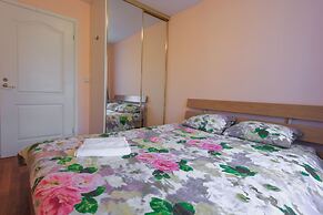 Lakshmi Apartments Dinamo 3