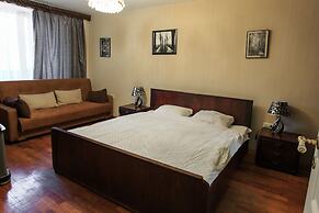 Lakshmi Apartments Dinamo 3