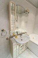 Lakshmi Apartments Dinamo 3