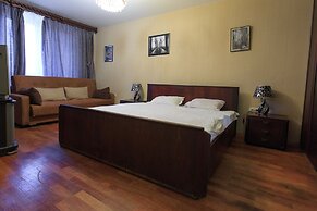 Lakshmi Apartments Dinamo 3